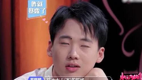 德云吃瓜女孩视频,揭秘德云社幕后趣事